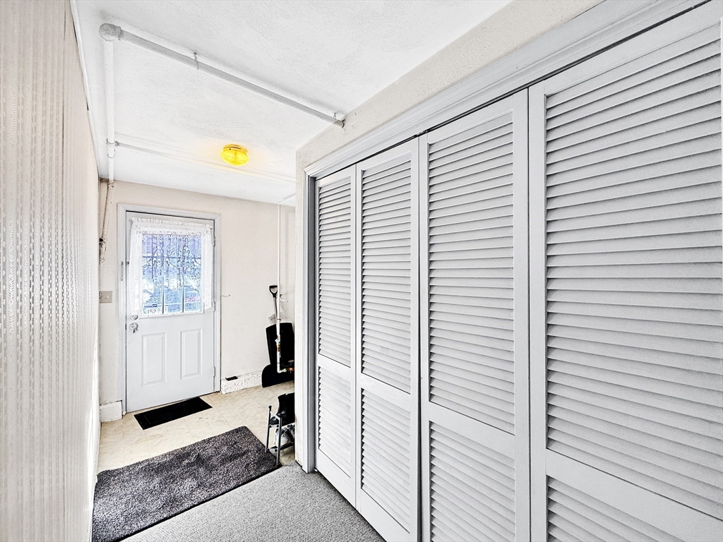 551 Hildreth Street, Unit 10 Dracut, MA 01826 - Photo 35 of 42