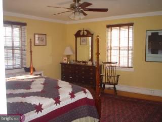 408 Chapel Road Elkins Park, PA 19027 - Photo 6 of 6 Gallery Image 6