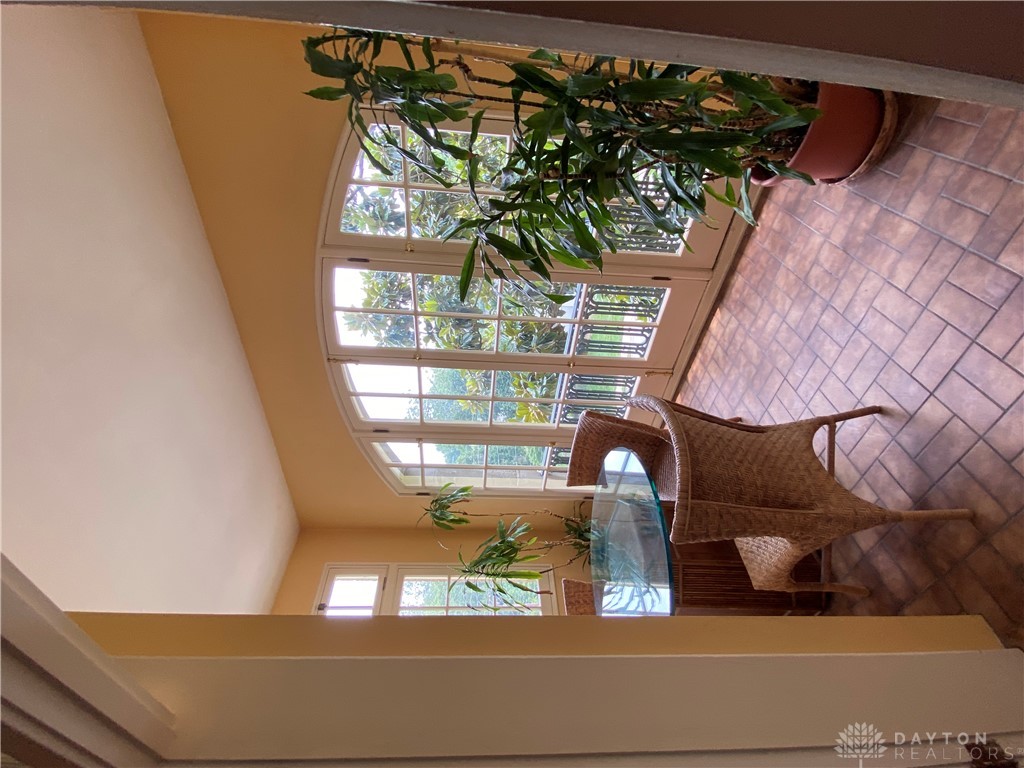 2138 Madison Road, Unit L Cincinnati, OH 45208 - Photo 29 of 32