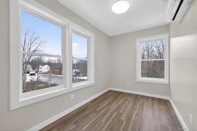 $1,500 | 303 Main Street, Unit 2R, Hurleyville, NY 12747