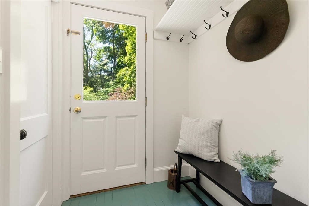 9 Wilson Street Winchester, MA 01890 - Photo 19 of 38