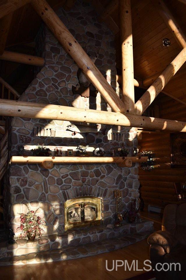 6343 F Road Bark River, MI 49807 - Photo 14 of 50