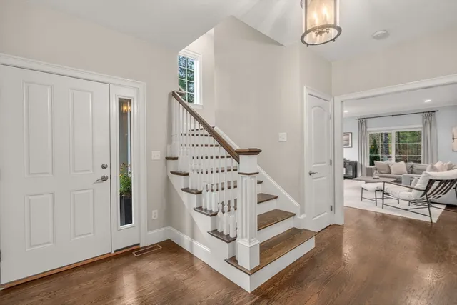 $1,750,000 | 150 Dedham Street, Dover, MA 02030