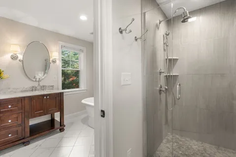 $1,750,000 | 150 Dedham Street, Dover, MA 02030