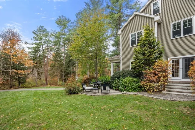 $1,750,000 | 150 Dedham Street, Dover, MA 02030
