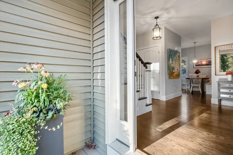 $1,750,000 | 150 Dedham Street, Dover, MA 02030