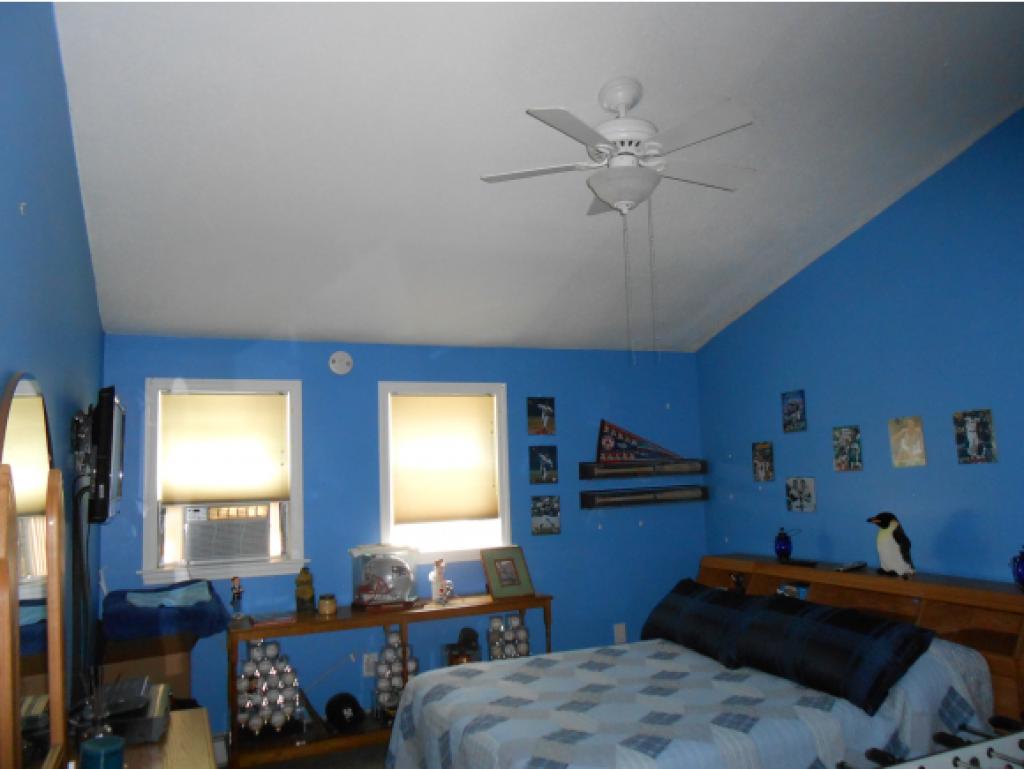 43 West Rosedale Avenue Manchester, NH 03103 - Photo 8 of 18