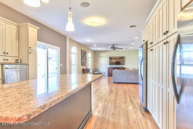 6 Boyd Road Hazlet, NJ 07730 - Photo 24 of 56 6 Boyd Rd Hazlet NJ 07730 USA-small-027-