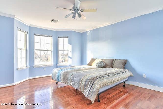6 Boyd Road Hazlet, NJ 07730 - Photo 38 of 56 6 Boyd Rd Hazlet NJ 07730 USA-small-041-