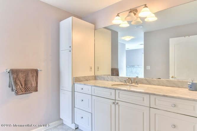 6 Boyd Road Hazlet, NJ 07730 - Photo 40 of 56 6 Boyd Rd Hazlet NJ 07730 USA-small-043-