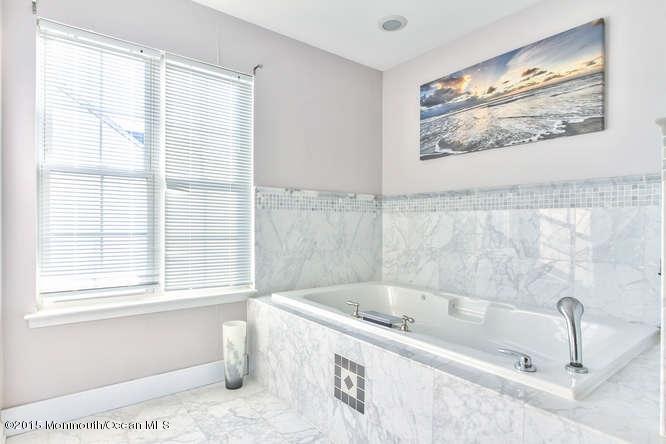 6 Boyd Road Hazlet, NJ 07730 - Photo 42 of 56 6 Boyd Rd Hazlet NJ 07730 USA-small-045-
