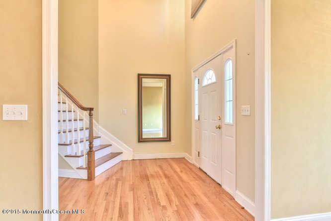 6 Boyd Road Hazlet, NJ 07730 - Photo 6 of 56 6 Boyd Rd Hazlet NJ 07730 USA-small-009-