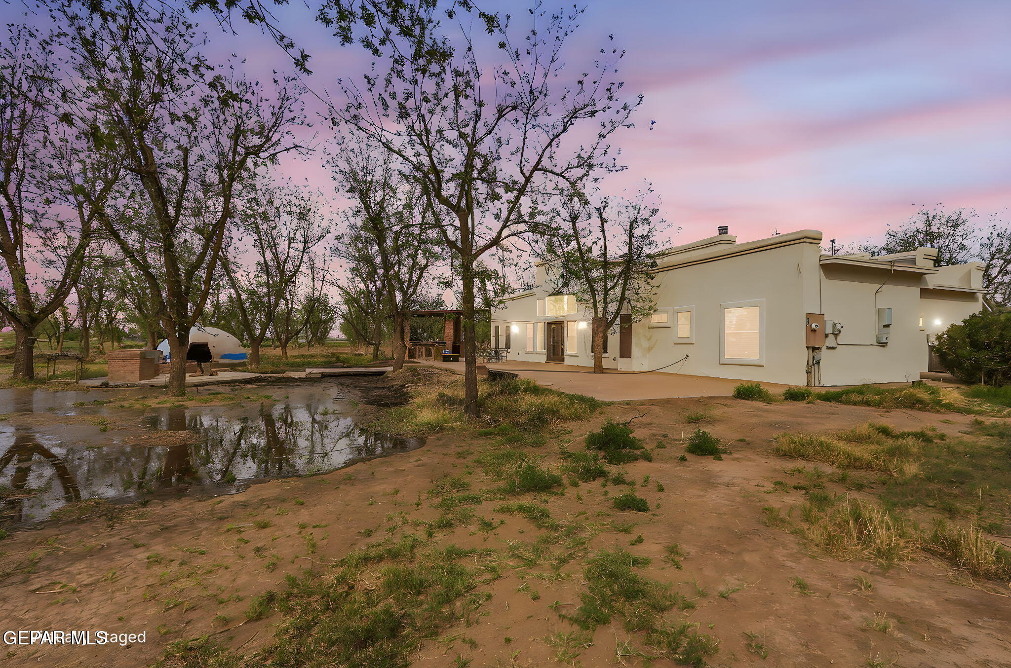 617 Wallace Road Anthony, NM 88021 - Photo 48 of 65 47-web-or-mls-IMG_9110 day to dusk