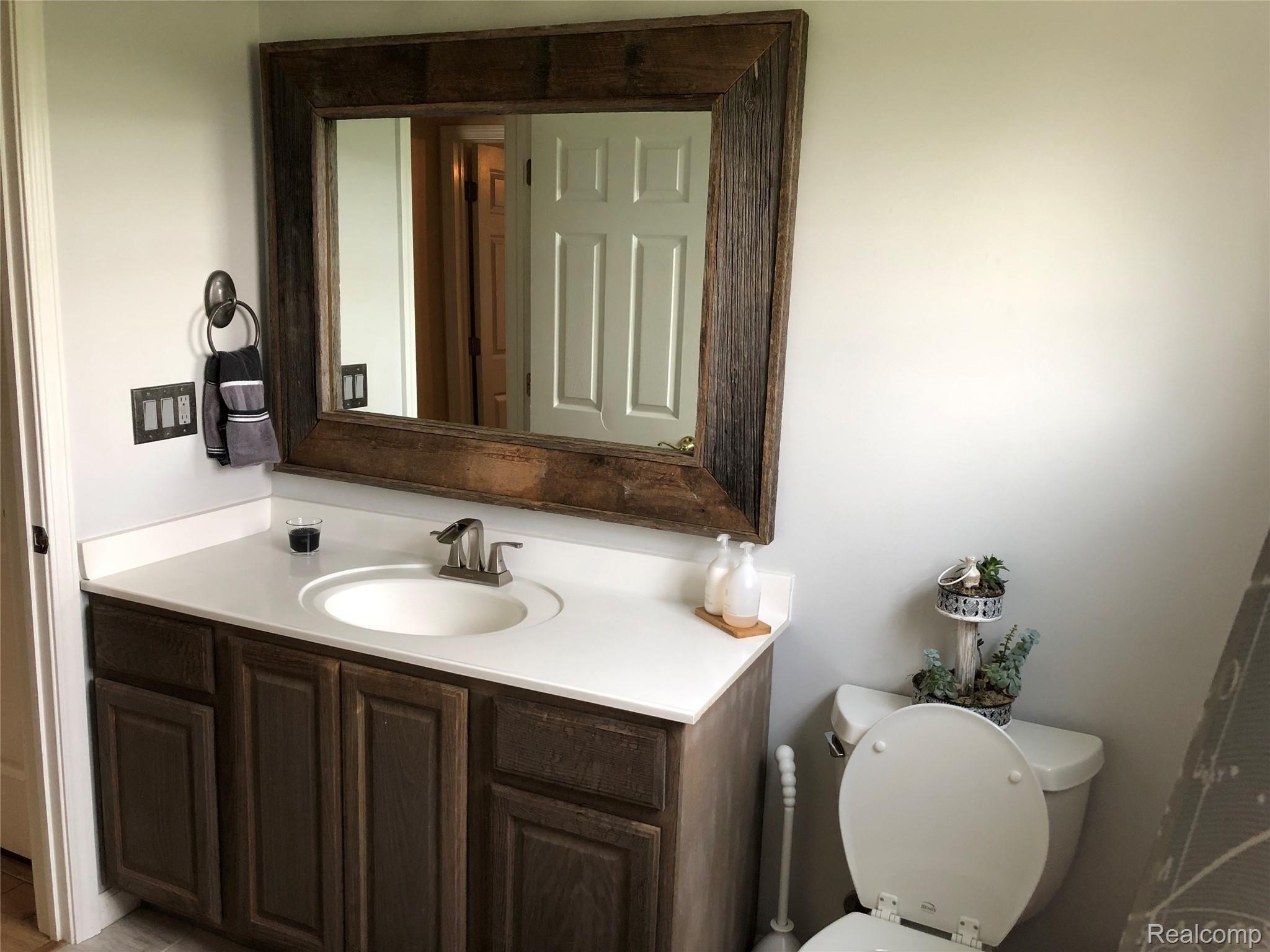 5312 North Webster Road Flint, MI 48504 - Photo 20 of 66 slNlYGdxTgaXULSp8TOrPg.jpg