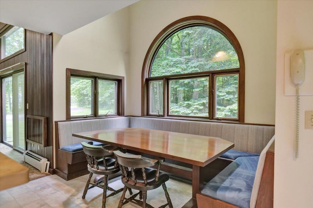 844 Beaver Creek Road Shelburne, VT 05482 - Photo 7 of 49 Gallery Image 7