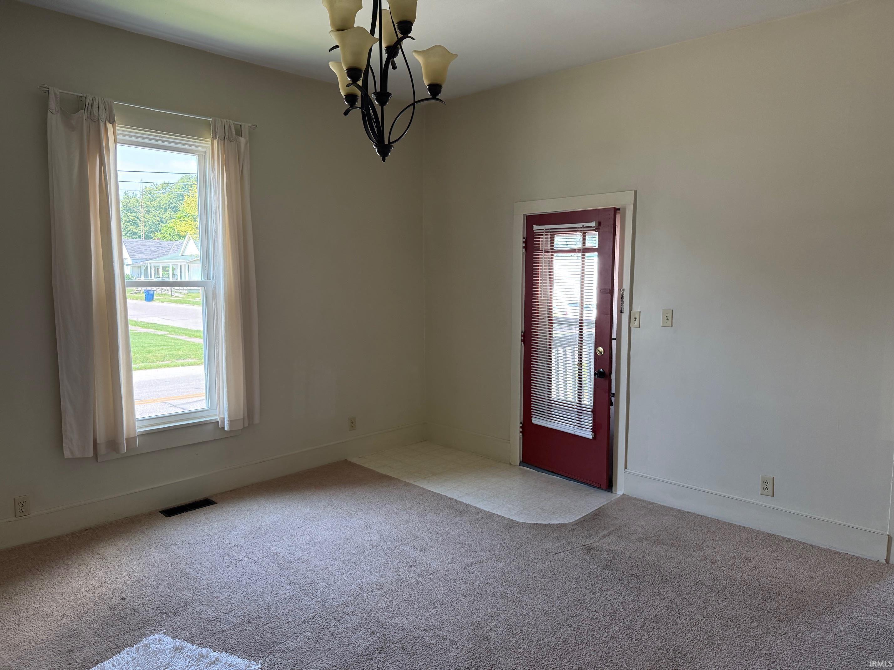 1718 12th Street Bedford, IN 47421 - Photo 5 of 21