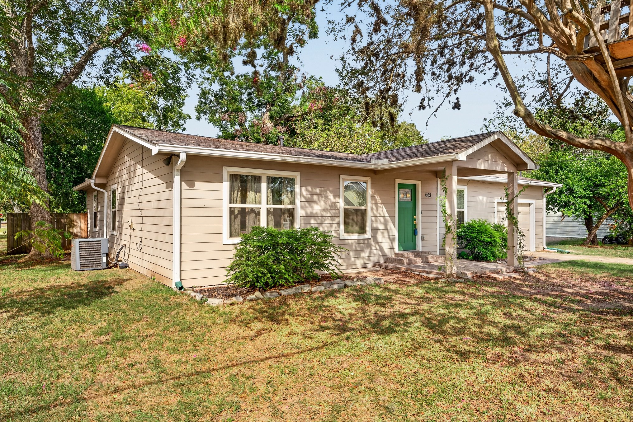 603 Penick Road Waller, TX 77484 - Photo 4 of 43 Gallery Image 4