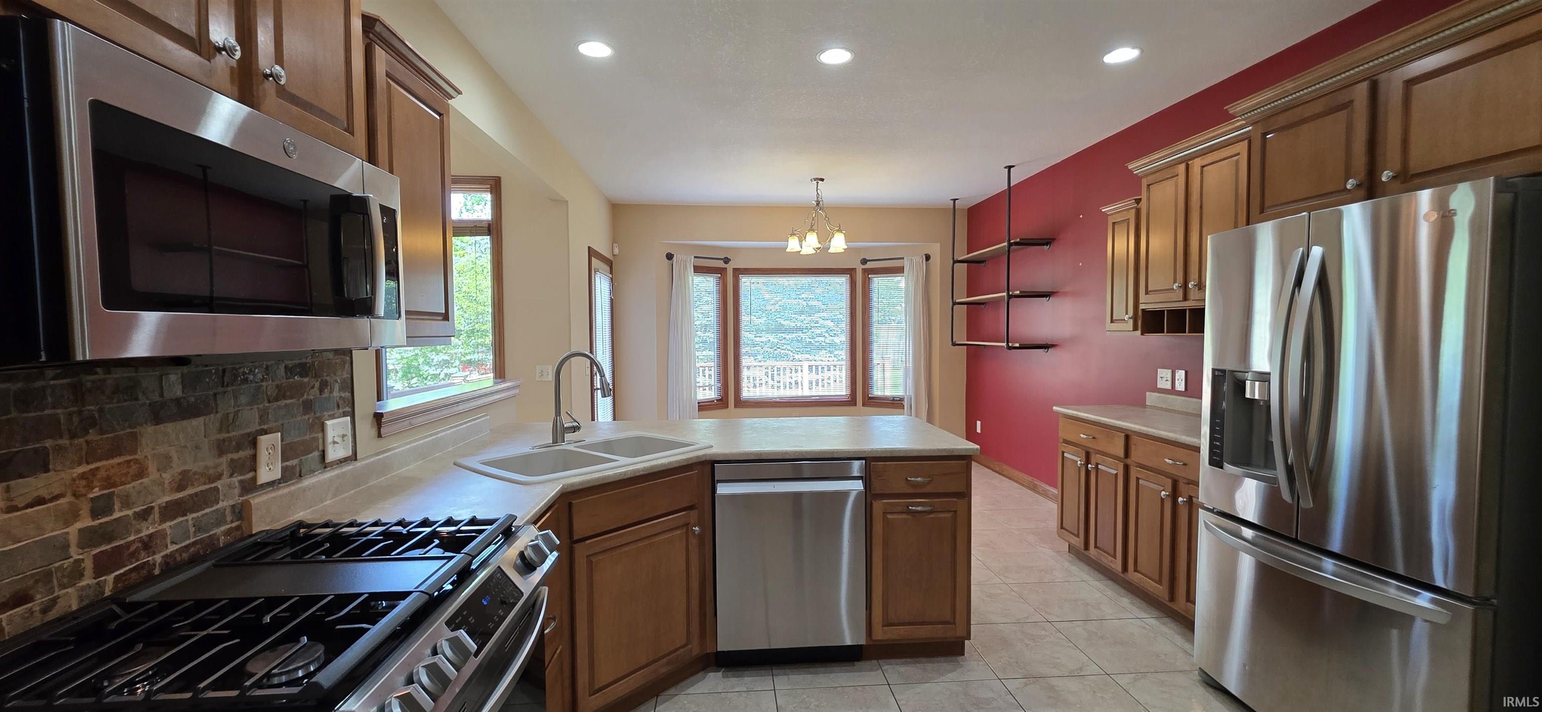 5805 Hemingway Run Fort Wayne, IN 46814 - Photo 8 of 36