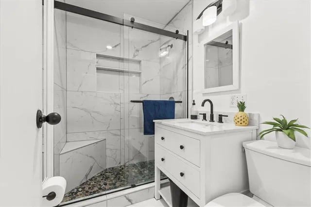 $203,900 | 2417 South Ellison Way, Independence, MO 64055