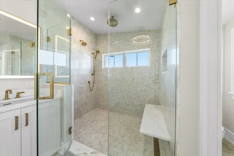 a picture of city view