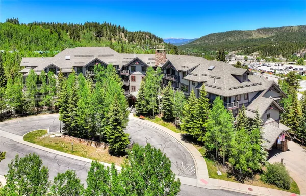 $725,000 | 50 Mountain Thunder Drive, Unit 1102, Breckenridge, CO 80424
