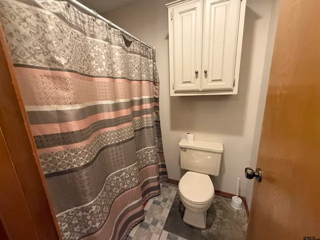 $329,000 | 75 County Road 4325, Pittsburg, TX 75686