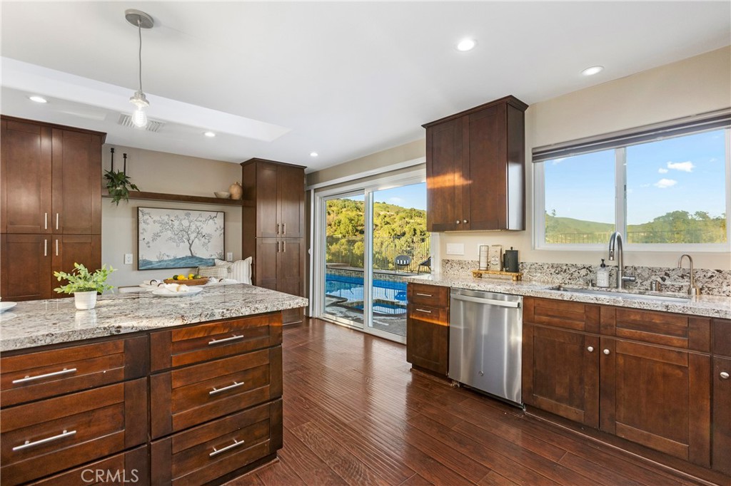 1377 Hazelwood Place Brea, CA 92821 - Photo 14 of 42