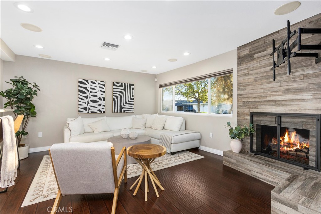 1377 Hazelwood Place Brea, CA 92821 - Photo 9 of 42