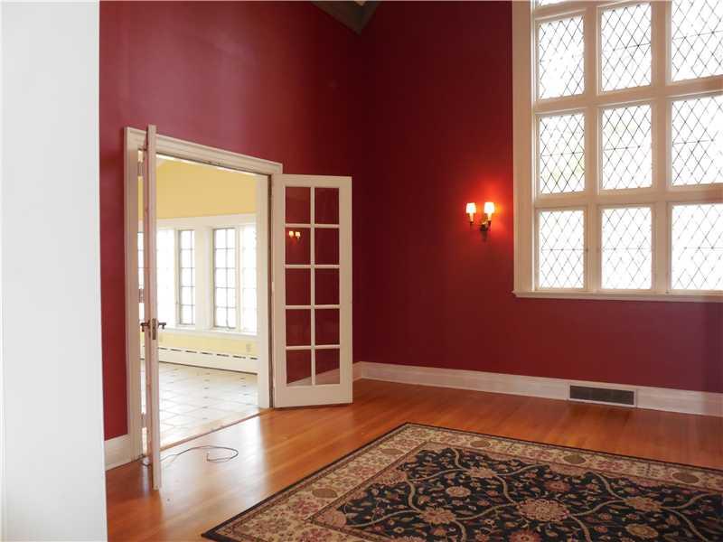 743 Chestnut Road Edgeworth, PA 15143 - Photo 19 of 25 Great Room. This was originally the billiard room. Today s buyer could use this room for wide screen TV or game table activities.