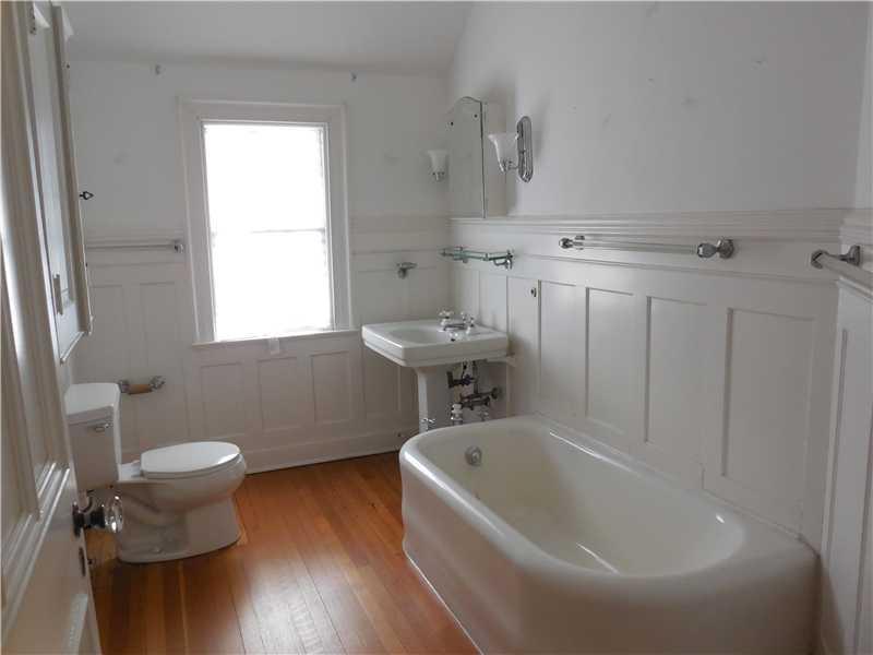 743 Chestnut Road Edgeworth, PA 15143 - Photo 24 of 25 Other. Second floor hall bath.