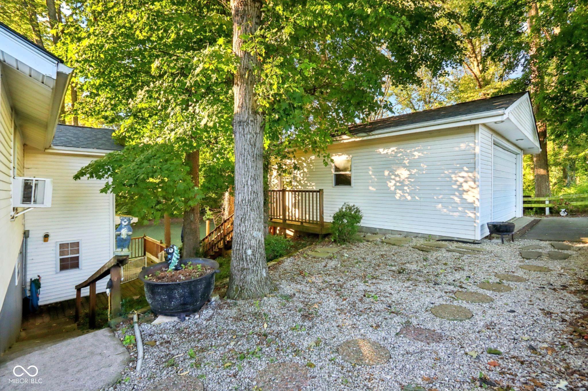 8614 South Pleasure Valley Road Waldron, IN 46182 - Photo 6 of 40