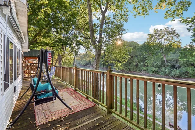 $189,000 | 8614 South Pleasure Valley Road, Waldron, IN 46182