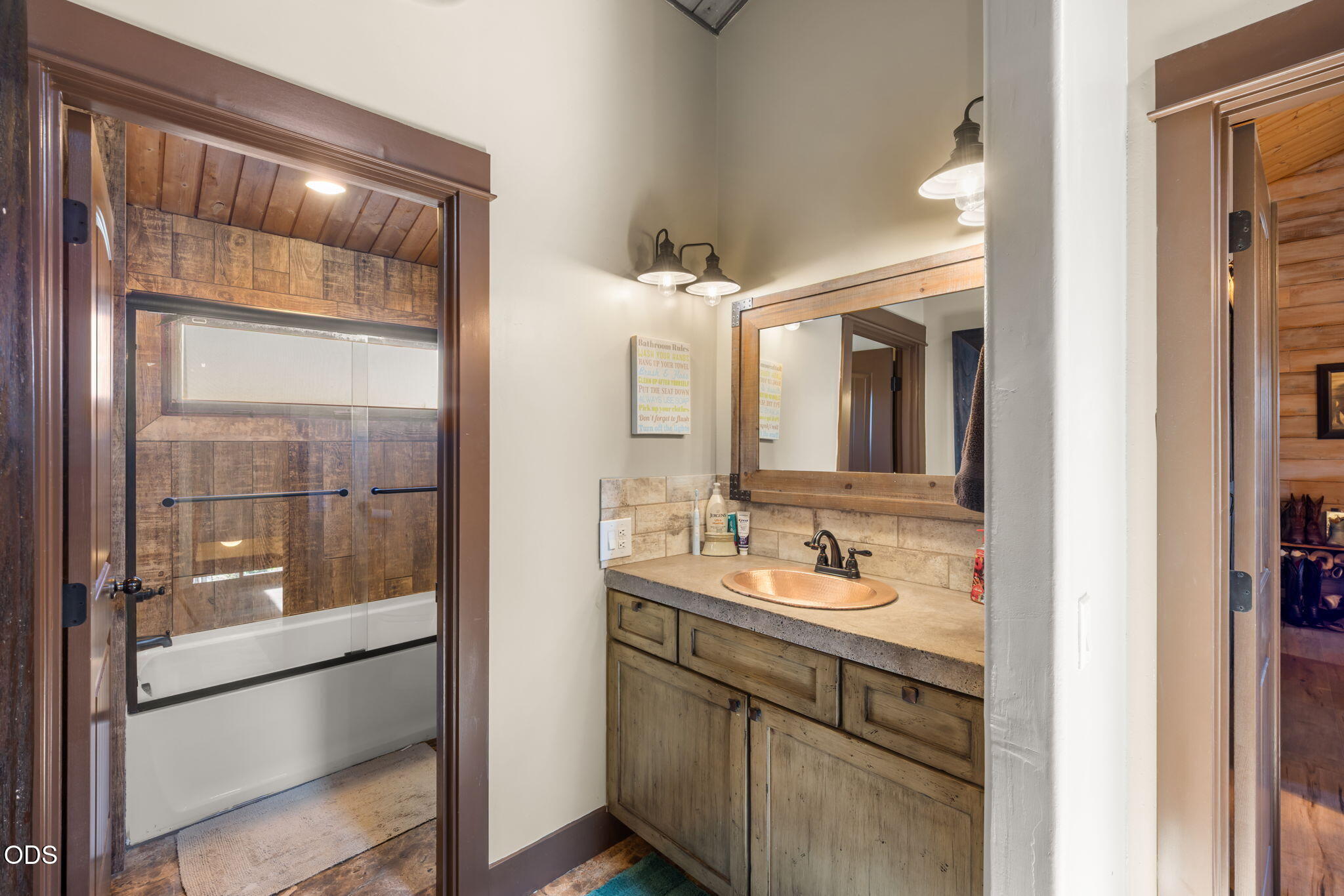 19100 Couch Market Road Bend, OR 97703 - Photo 26 of 71 Gallery Image 26