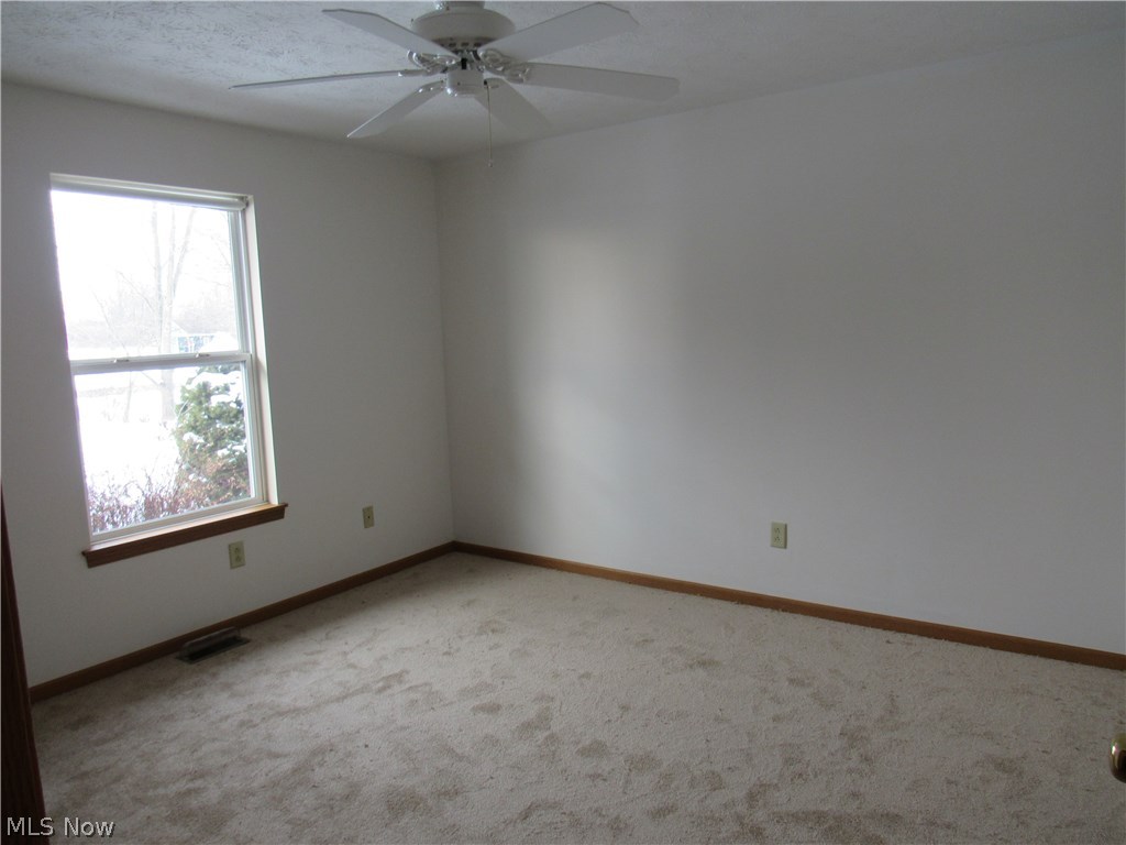 9373 Bechtel Road Elyria, OH 44035 - Photo 18 of 28 Gallery Image 18