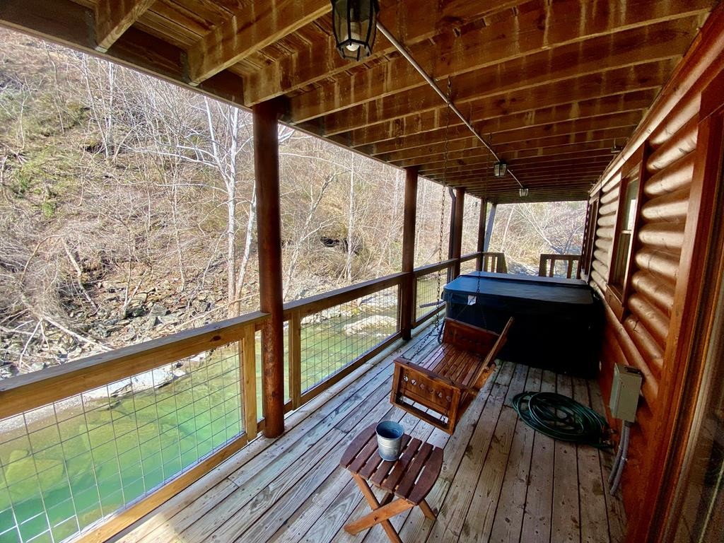 1563 Grant Road Sevierville, TN 37876 - Photo 13 of 34 Gallery Image 13