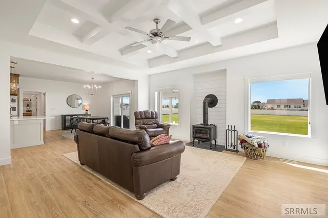 $729,000 | 1588 North 835 Street, Shelley, ID 83274