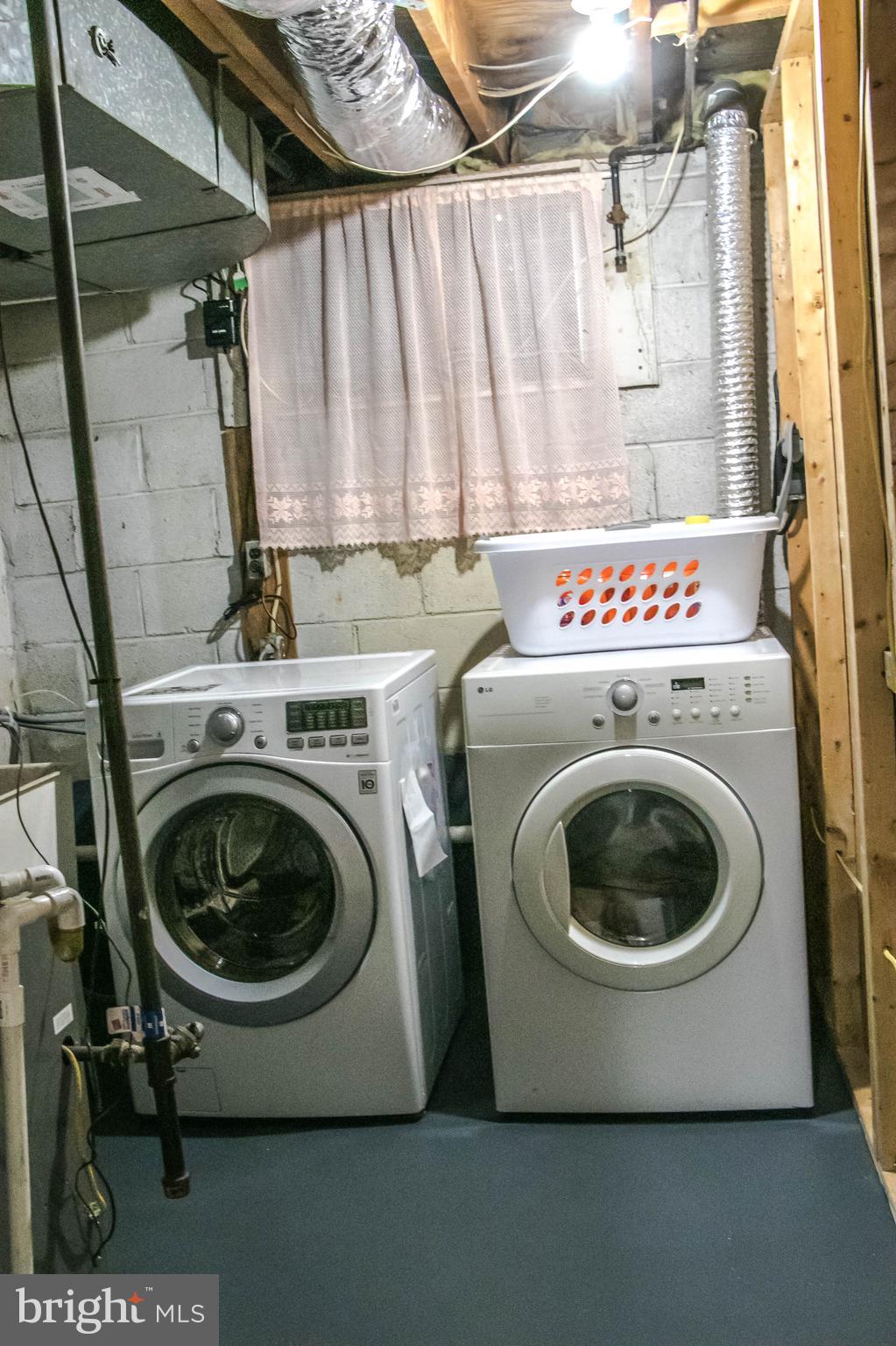 4212 Kinmount Road Lanham, MD 20706 - Photo 20 of 24 UTILITY ROOM