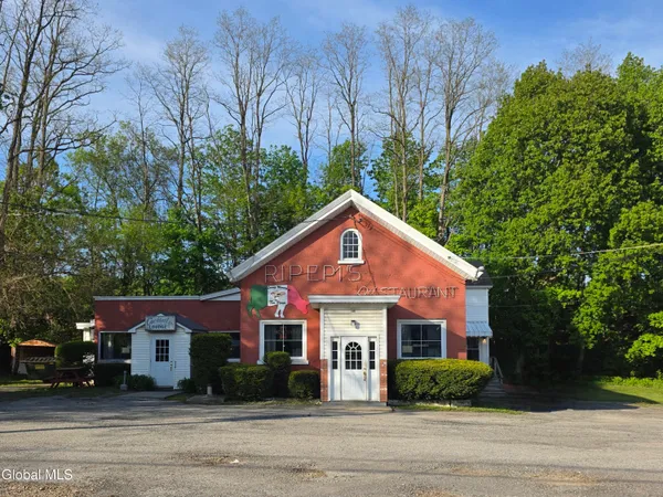 $575,000 | 7850 Highway 5, St. Johnsville, NY 13452