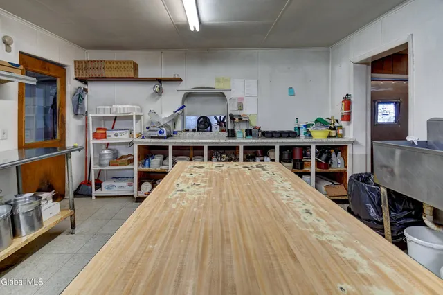 $575,000 | 7850 Highway 5, St. Johnsville, NY 13452