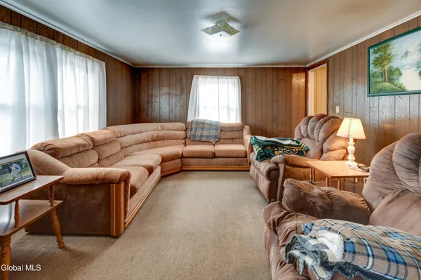 $575,000 | 7850 Highway 5, St. Johnsville, NY 13452