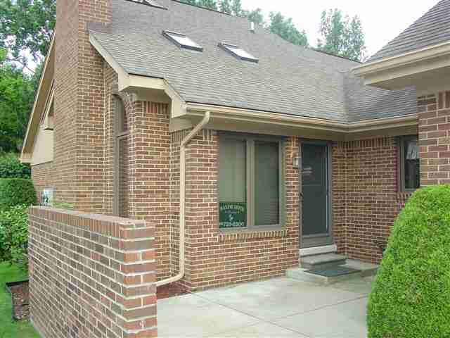 33768 Pine Ridge Drive West Fraser, MI 48026 - Photo 2 of 17 31075896-1.JPG
