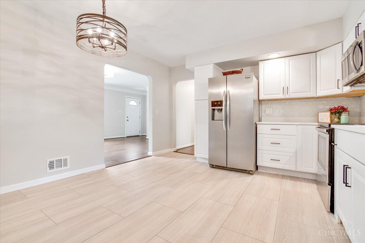 3031 Stout Road Cincinnati, OH 45251 - Photo 12 of 21 Gallery Image 12