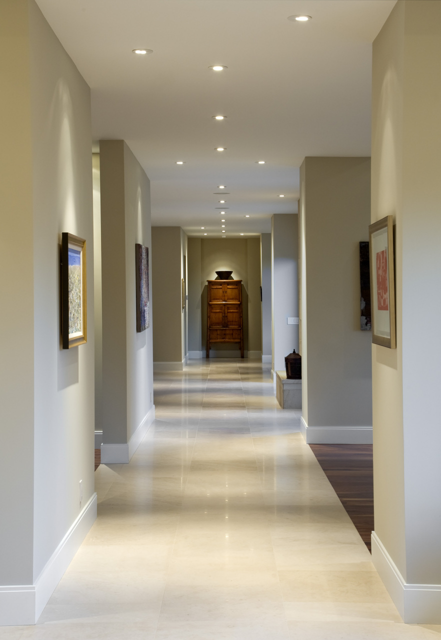 1743 Glen Oaks Drive Montecito, CA 93108 - Photo 8 of 14 a view of a hallway of the house