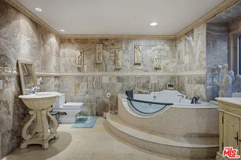 $3,800,000 | 1663 Vista Drive, Glendale, CA 91201