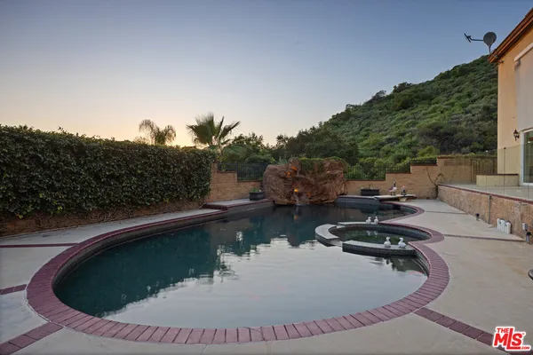 $3,800,000 | 1663 Vista Drive, Glendale, CA 91201