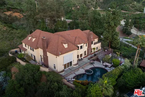$3,800,000 | 1663 Vista Drive, Glendale, CA 91201