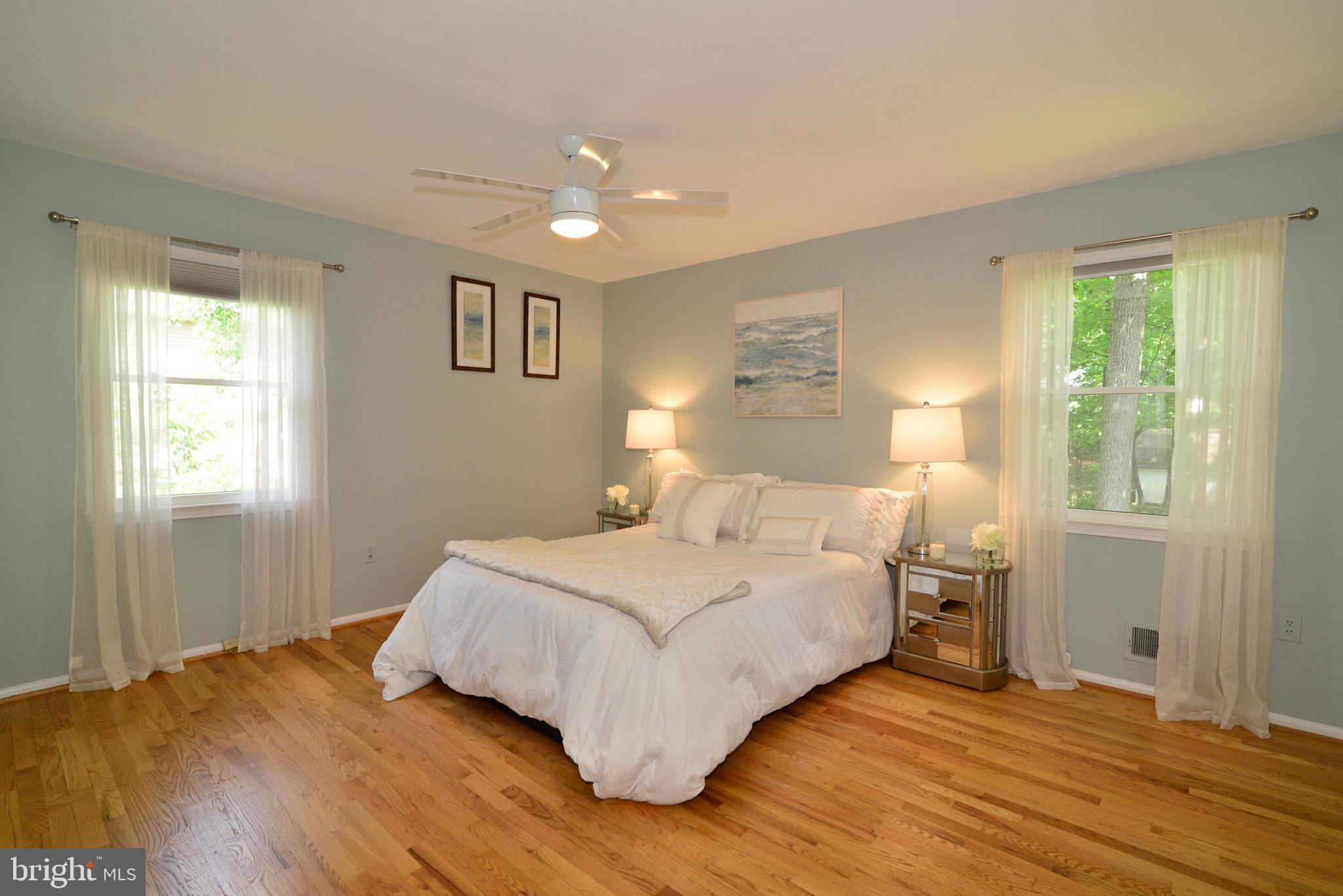 1501 Coat Ridge Road Herndon, VA 20170 - Photo 12 of 29 Master Bedroom Suite.
