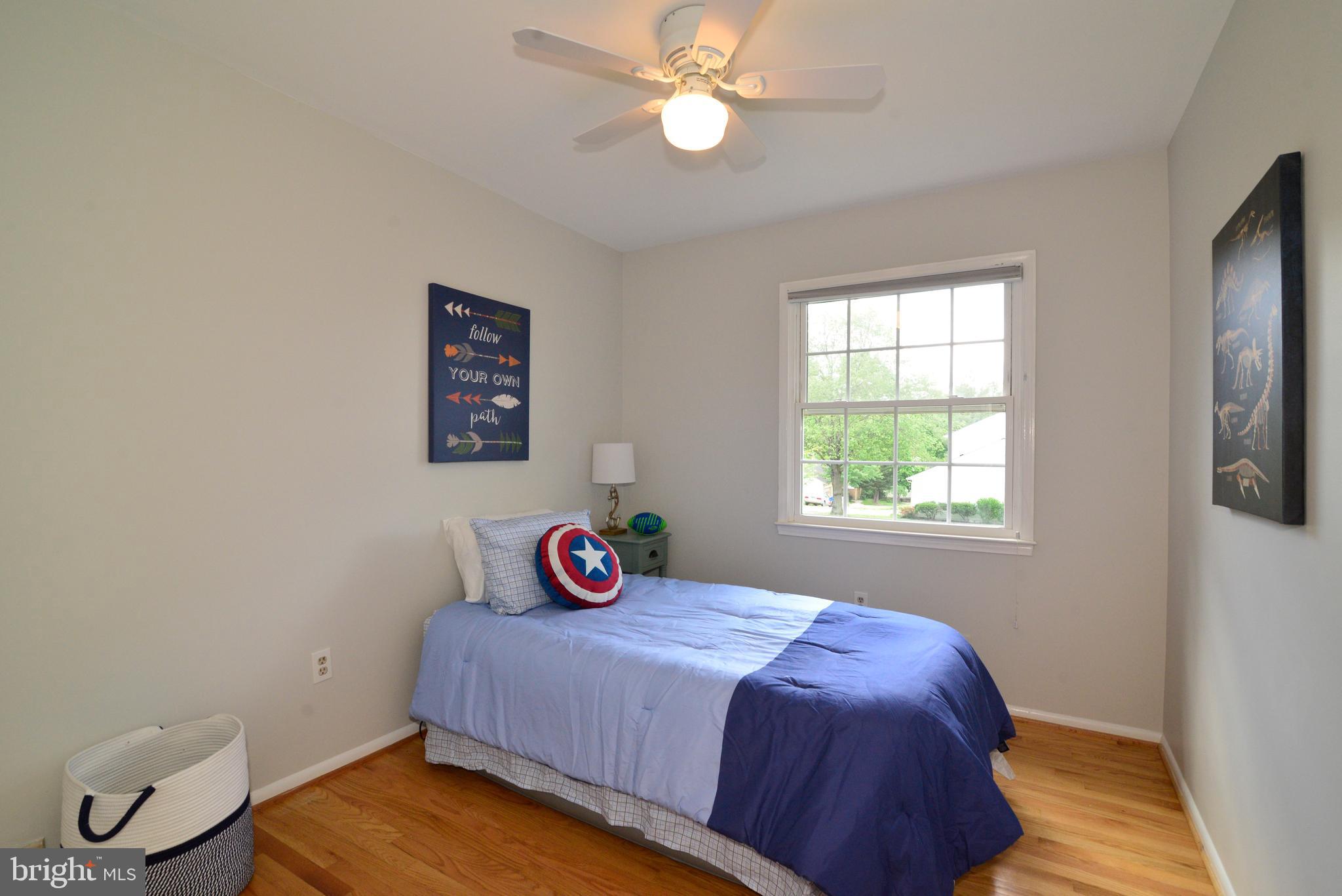 1501 Coat Ridge Road Herndon, VA 20170 - Photo 18 of 29 Upper Level Bedroom #3.
