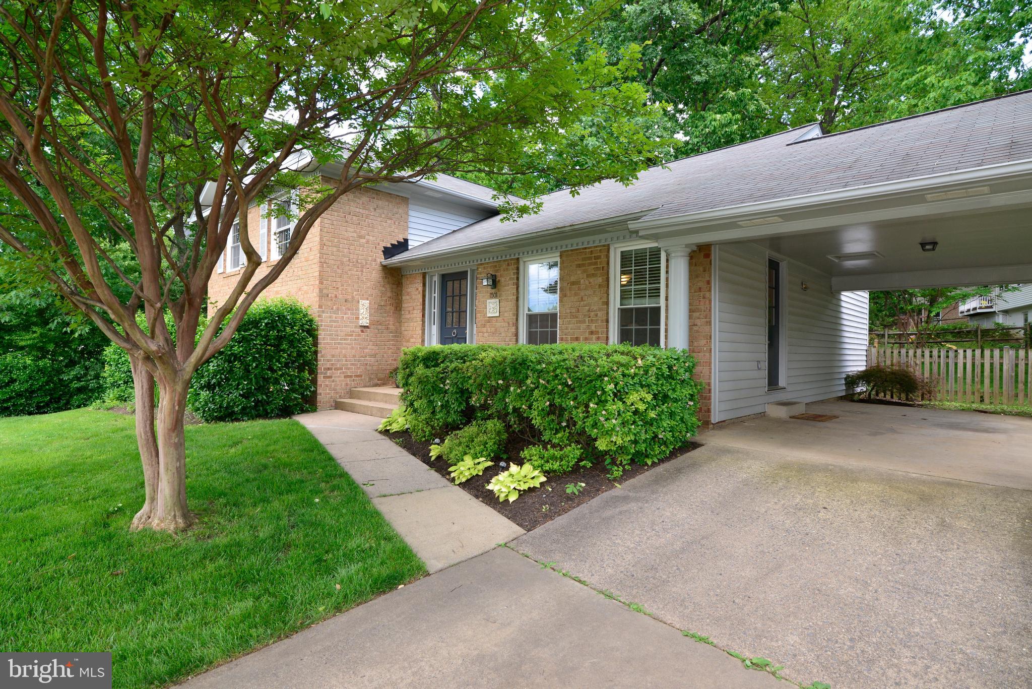 1501 Coat Ridge Road Herndon, VA 20170 - Photo 28 of 29 Welcome Home!