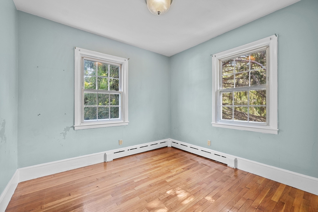 21 Vinnicum Road Swansea, MA 02777 - Photo 26 of 36 Gallery Image 26